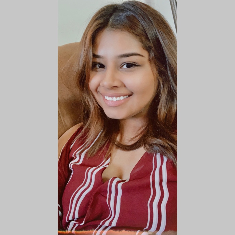 Meet your Posher, Selena